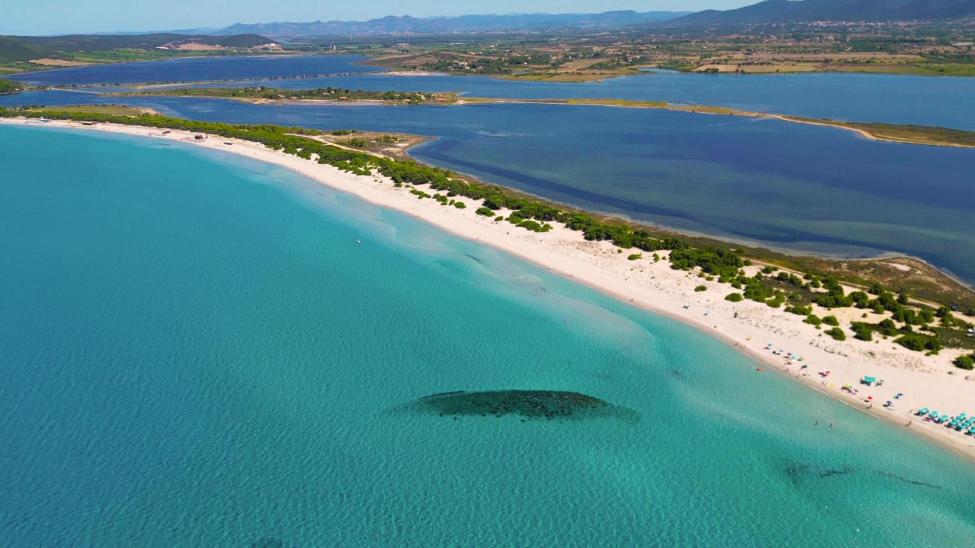 Rustico Porto Pino 30 Mt Dalla Spiaggia Luaran gambar